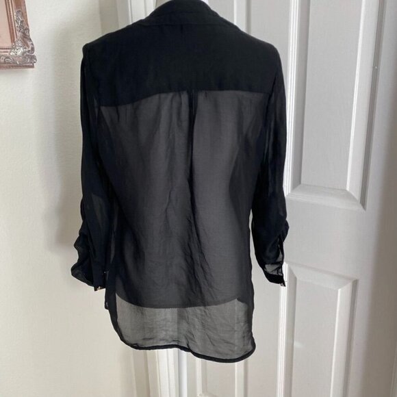 Mossimo Black Sheer Blouse Adjustable Tab Sleeves Size Medium Gold Buttons - Picture 3 of 6